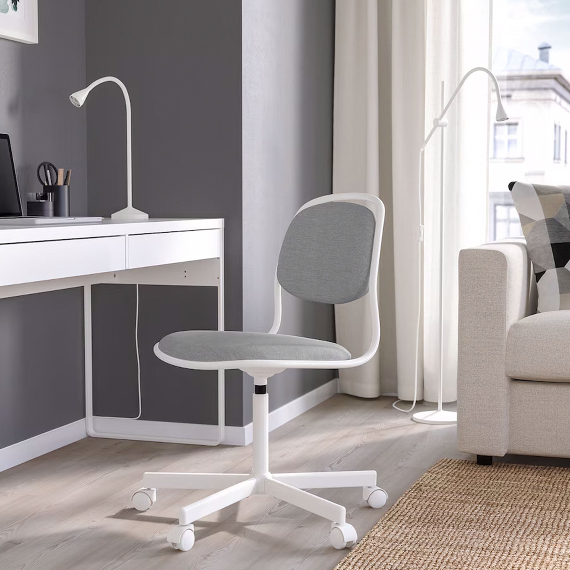 MICKE/ORFJALL Desk and chair